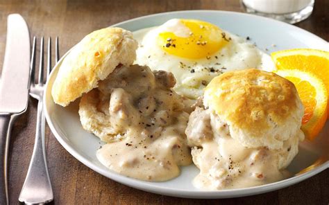 how-to-make-biscuits-and-gravy-like-a-southerner image