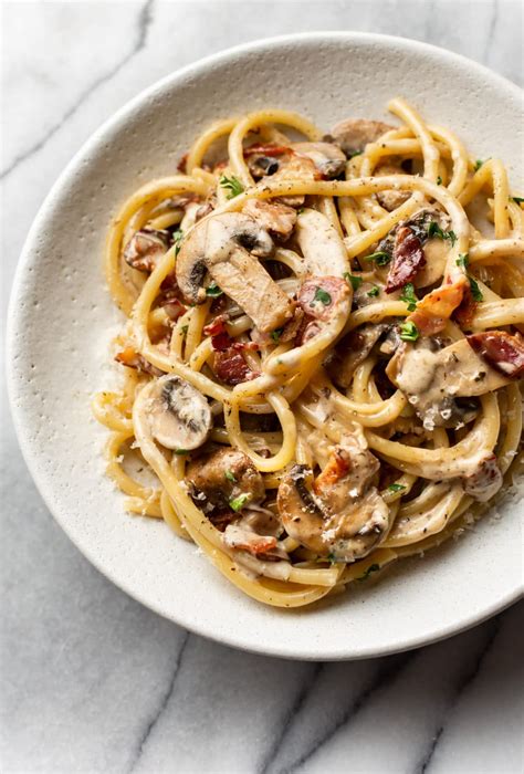 creamy-bacon-and-mushroom-pasta image