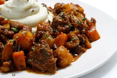 moroccan-lamb-and-lentil-stew-recipe-country-grocer image