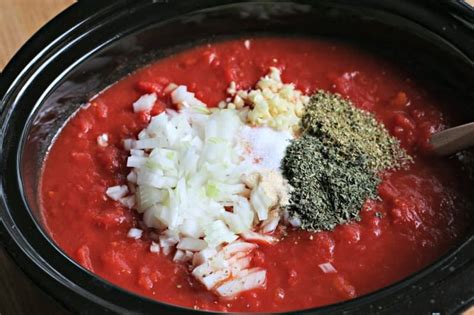 slow-cooker-marinara-sauce-the-magical-slow-cooker image