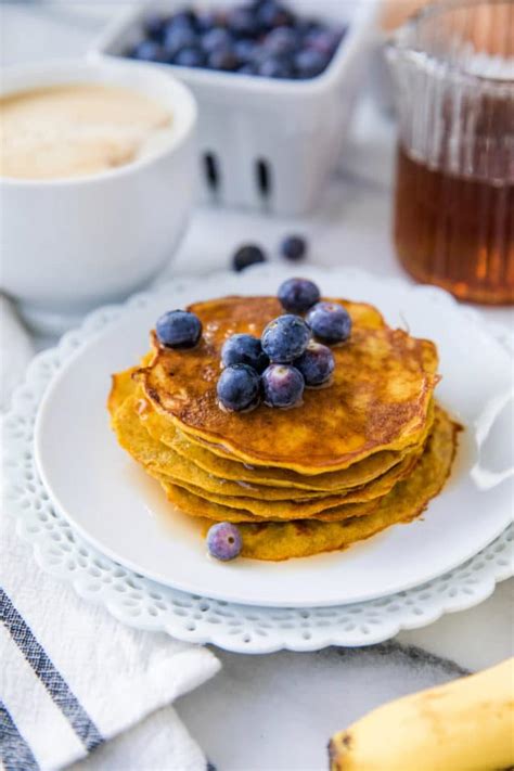 the-best-two-ingredient-pancake-ever-kims-cravings image