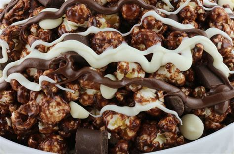 chocolate-popcorn-two-sisters image