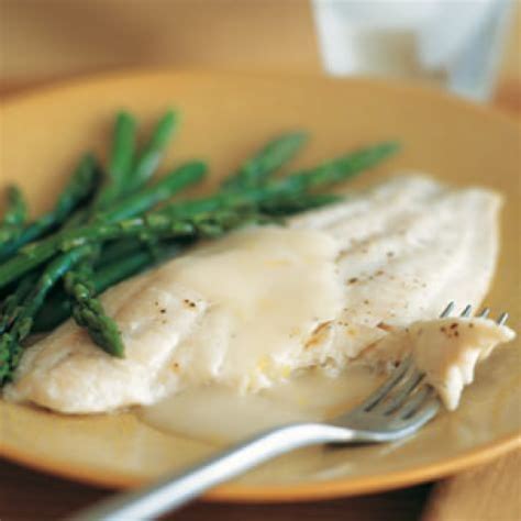 baked-sole-with-asparagus-williams-sonoma image
