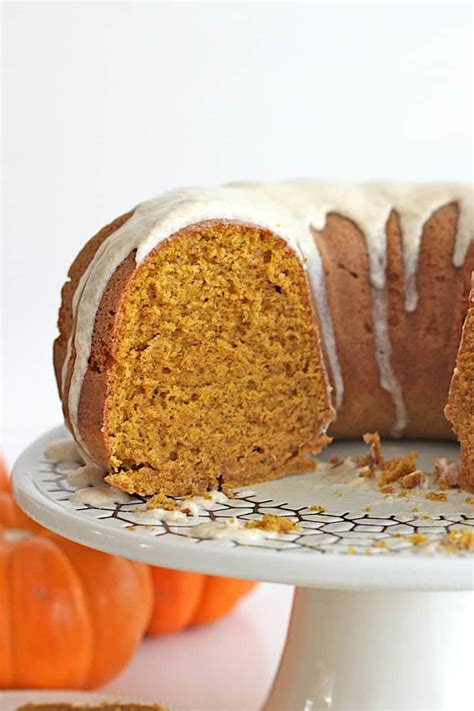 chai-spiced-pumpkin-pound-cake-the-bakermama image