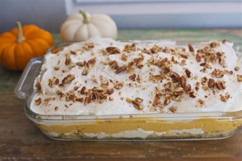this-pumpkin-cheesecake-lasagna-is-the-ultimate image