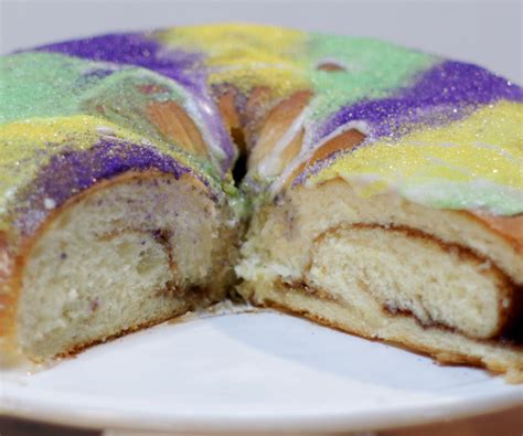 easy-mardi-gras-king-cake-14-steps-with-pictures image