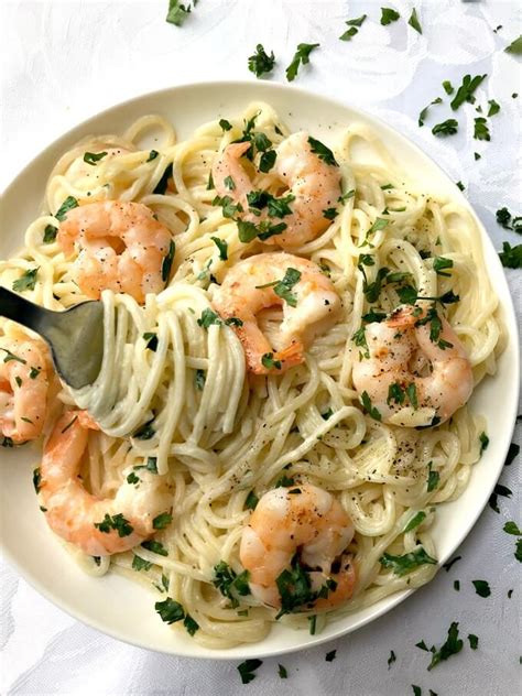20-minute-creamy-shrimp-alfredo-pasta-for-two-my image