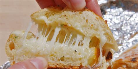 how-to-make-grilled-cheesy-bread-delish image