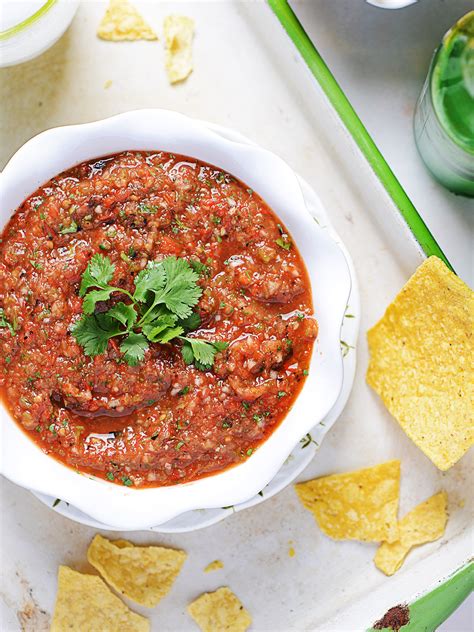 roasted-tomato-salsa-better-than-restaurants-muy image