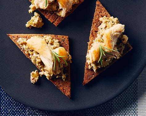tapenade-toast-points-chickenca image