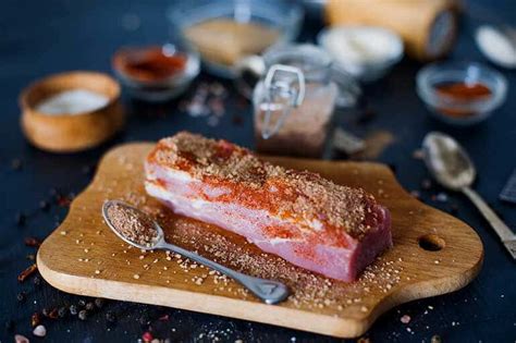 pork-chop-seasoning-simple-dry-rub-for-grilling image