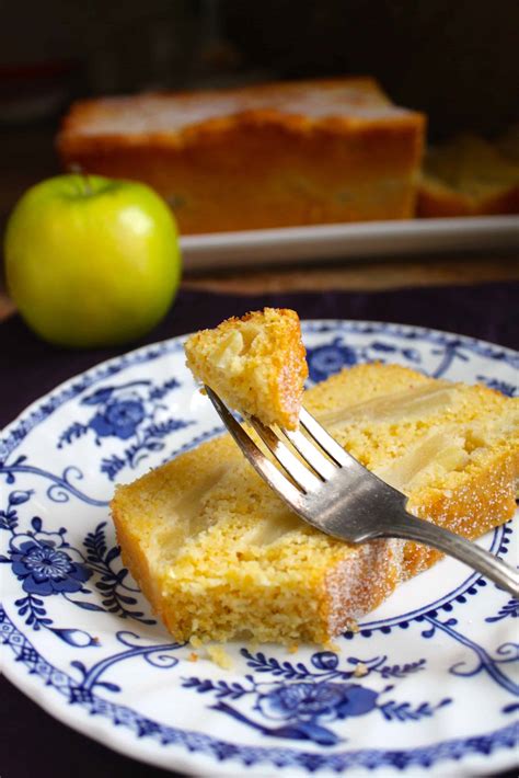 cornbread-apple-loaf-christinas-cucina image