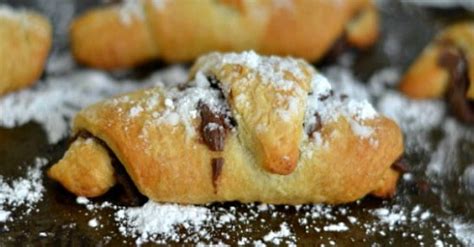 nutella-crescent-rolls-to-simply-inspire image