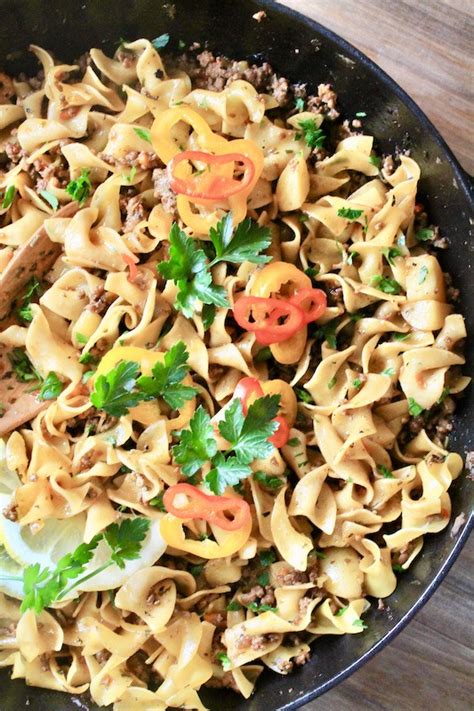 easy-one-pot-ground-beef-egg-noodles-pasta image