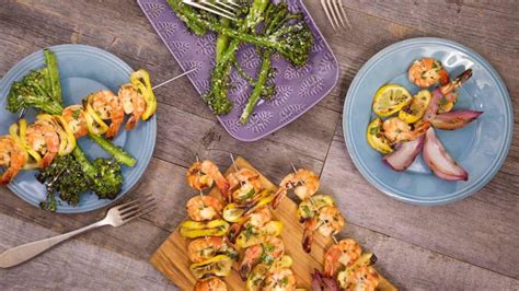 shrimp-scampi-skewers-on-the-grill-recipe-rachael image