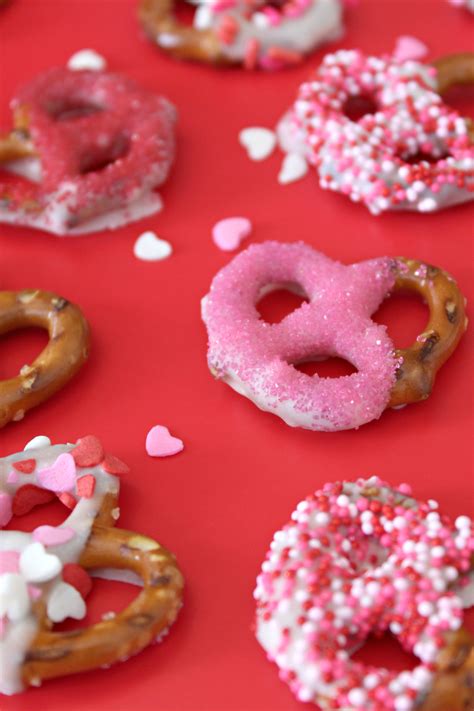 white-chocolate-covered-pretzels-easy-valentines-day image