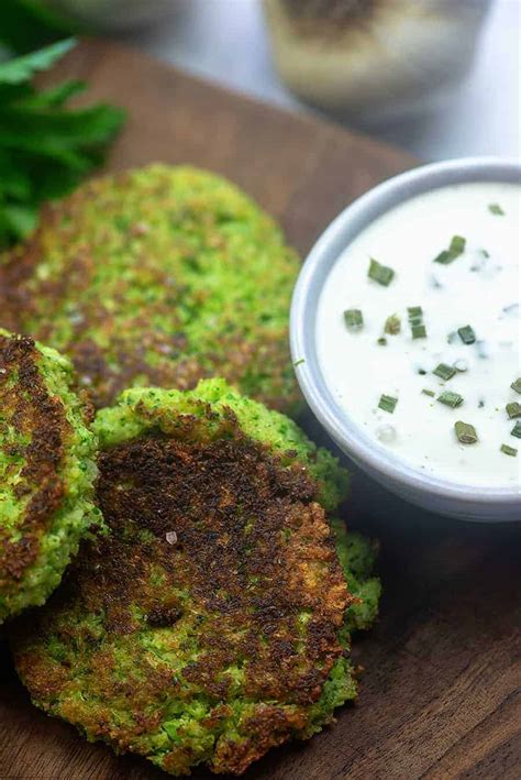 broccoli-fritters-low-carb-kid-friendly-super-easy image