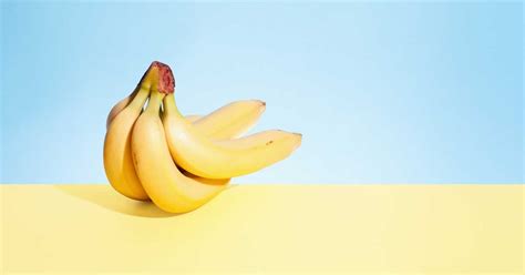 how-many-bananas-should-you-eat-per-day-healthline image