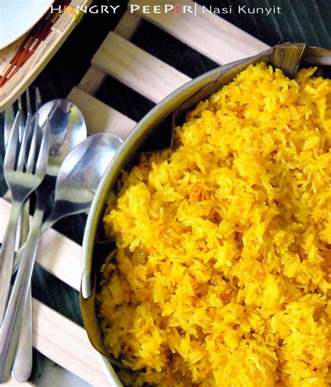 a-dish-of-indonesian-yellow-rice-called-nasi-kunyit image