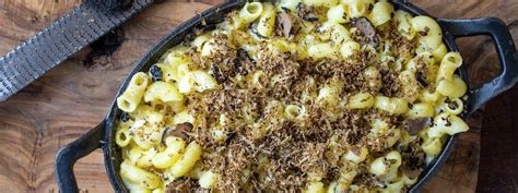 truffle-mac-cheese-bread-street-kitchen-gordon image