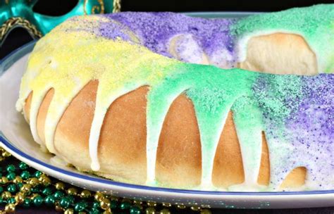 traditional-king-cake-recipe-louisiana-travel image