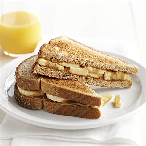peanut-butter-and-banana-breakfast-sandwich image