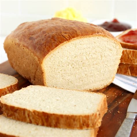 grandmas-homemade-white-bread-kitchen-divas image