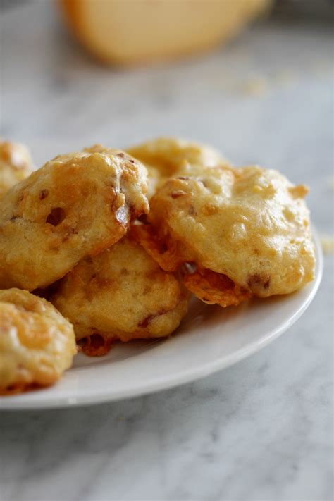 bacon-cheddar-puffs-pallet-and-pantry image