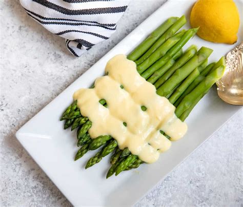 healthy-hollandaise-sauce-no-butter-no-added-fat image
