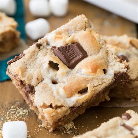 peanut-butter-smores-cookie-bars-sugar-spun-run image