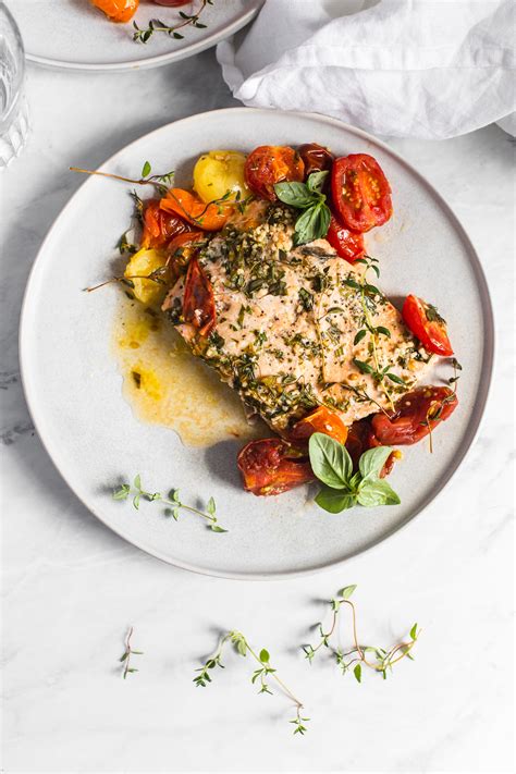 herb-baked-salmon-with-cherry-tomatoes-natteats image
