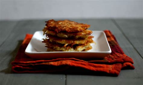 traditional-chanukah-potato-latkes-potato-latkes image