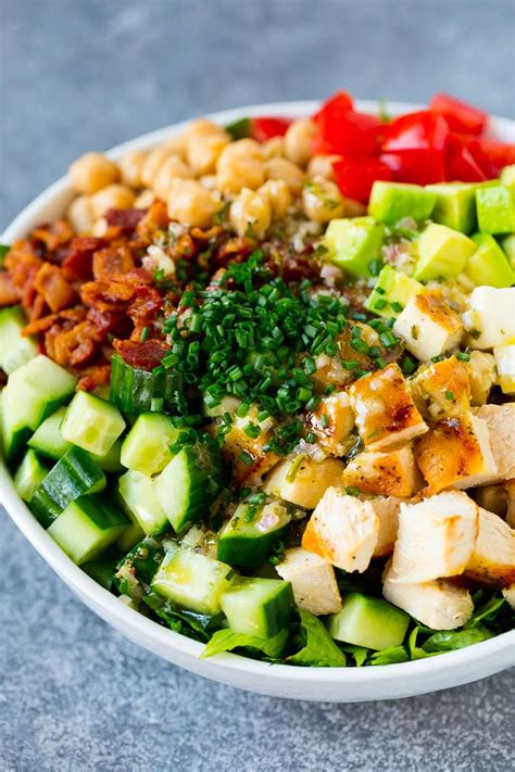chopped-salad-with-chicken-dinner-at-the-zoo image