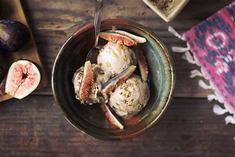 caramelized-fig-ice-cream-tasty-yummies image