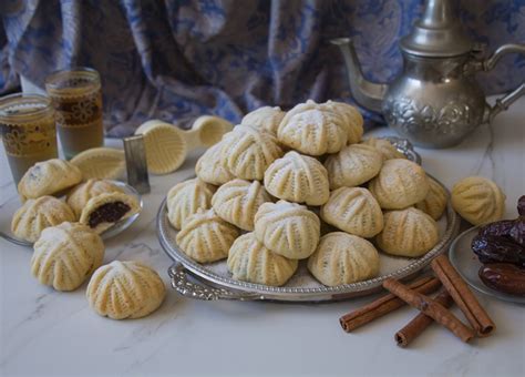 maamoul-arabian-date-filled-cookies-i-love-arabic image