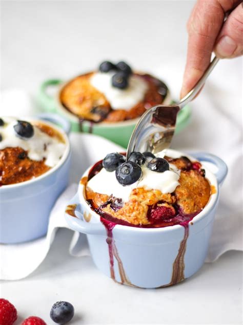 baked-oats-recipe-healthy-breakfast-taming-twins image