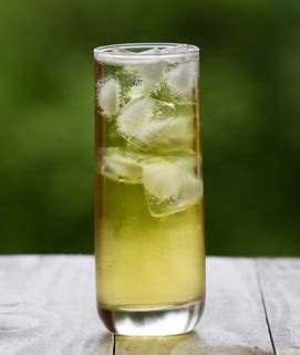 lychee-iced-green-tea-torani image