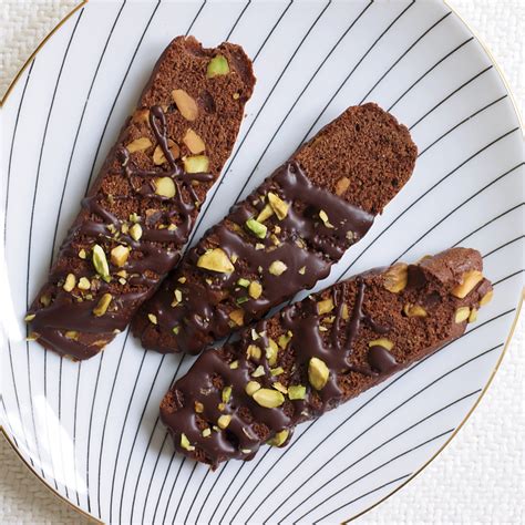 chocolate-and-pistachio-biscotti-recipe-kevin-sbraga image