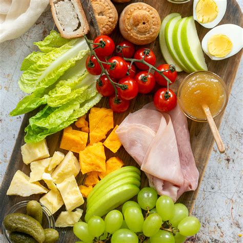 perfect-ploughmans-lunch-the-petite-cook image