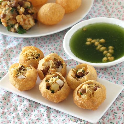 pani-puri-recipe-mouth-watering-golgappa-with image