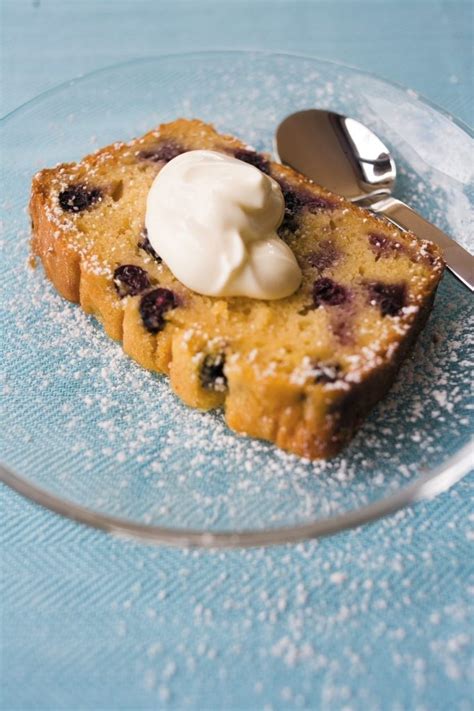 blueberry-yoghurt-cake-healthy-food-guide image