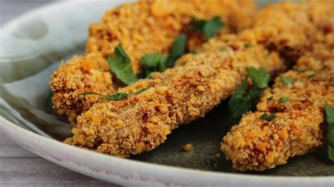 baked-chicken-thighs-coated-with-corn-flake-crumbs image