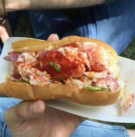 what-is-a-lobster-roll-a-sandwich-east-coast-natives image