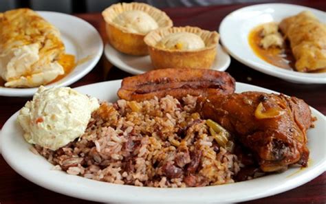 11-traditional-belizean-foods-that-will-knock-you-down image