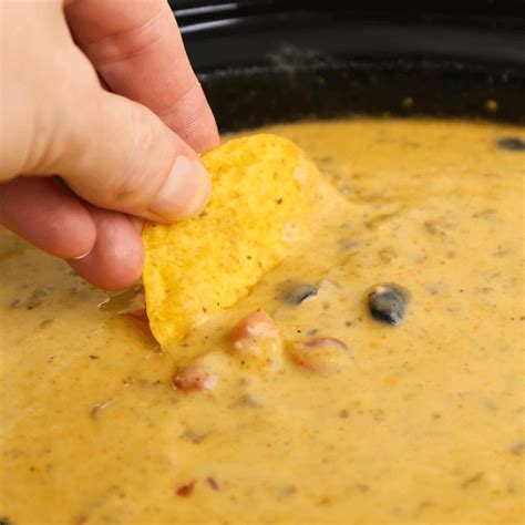 crock-pot-taco-queso-dip-simply-made image