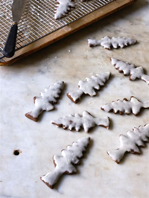 gingerbread-cookies-101-cookbooks image