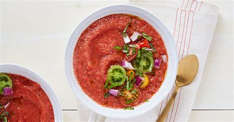 15-minute-gazpacho-recipe-purewow image
