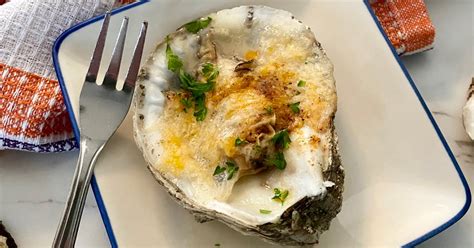 easy-baked-oysters-amycaseycooks image