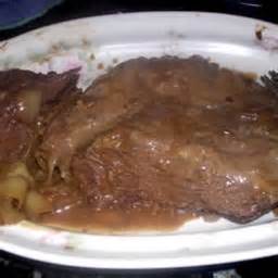 easy-crockpot-venison-roast-bigovencom image