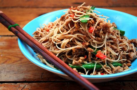 pork-satay-noodles-thai image